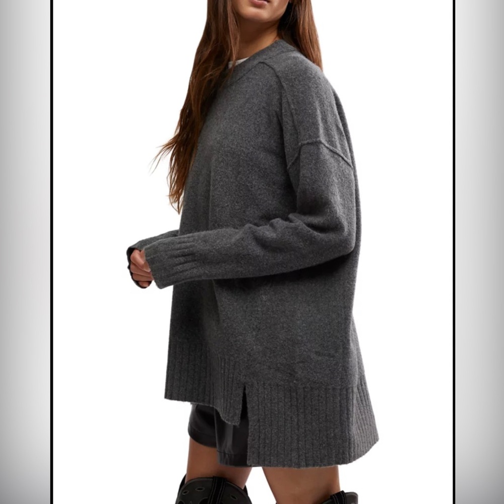 Free People Phoebe Pullover Dark Heather Gray Sweater size Large